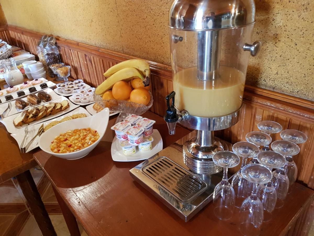 Hotel El Hayat Батна Экстерьер фото