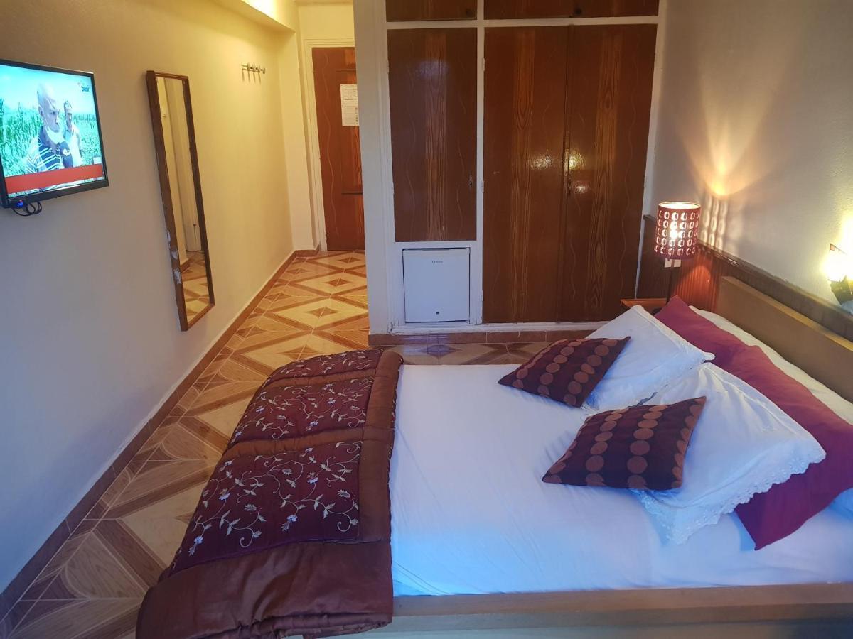 Hotel El Hayat Батна Экстерьер фото