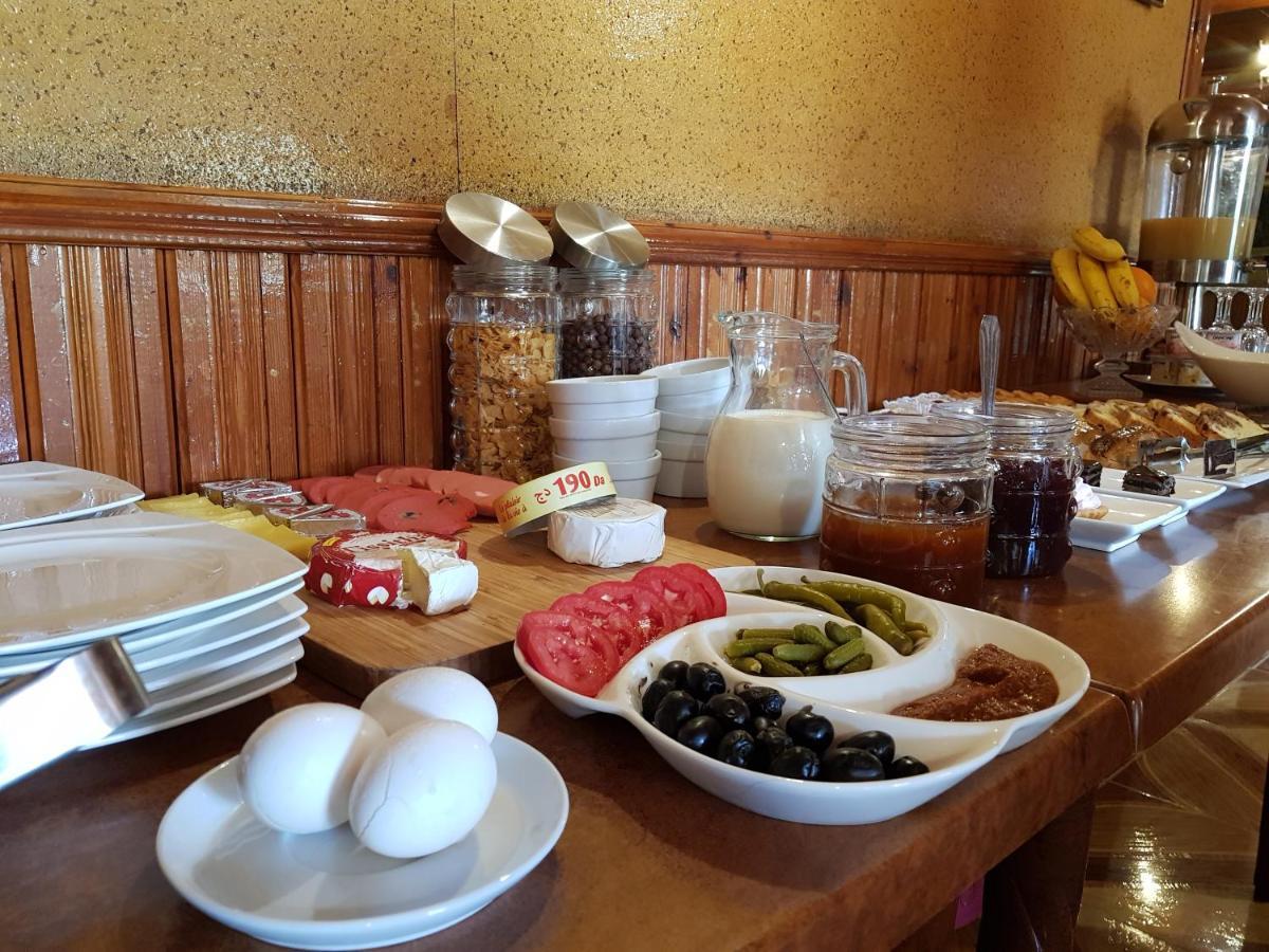 Hotel El Hayat Батна Экстерьер фото
